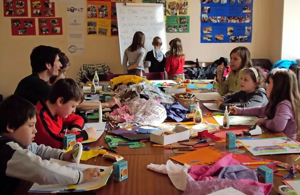 Otroci bodo tudi med tokratnimi počitnicami ustvarjali in se zabavali