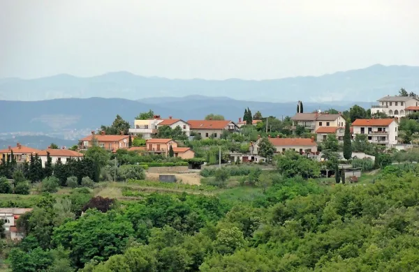Hidravlične izboljšave pa izvajajo tudi na območju Šareda