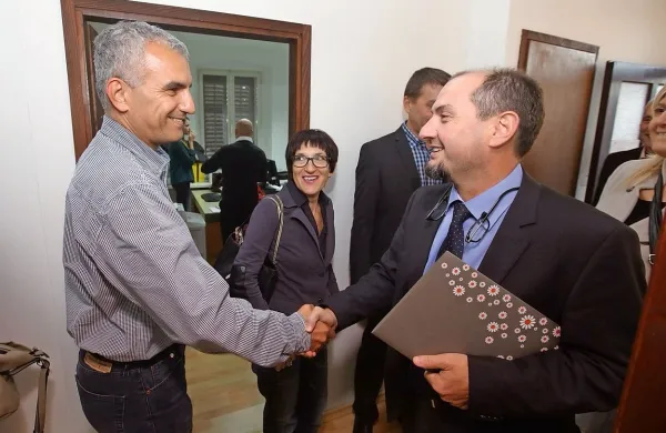 Gregor Strmčnik (levo) in Gašpar Gašpar Mišič (desno)