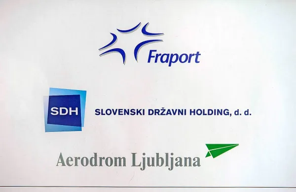 Nemška družba Fraport je objavila prevzemno ponudbo za odkup vse navadnih delnic Aerodroma Ljubljana, ki jih še nima v lasti