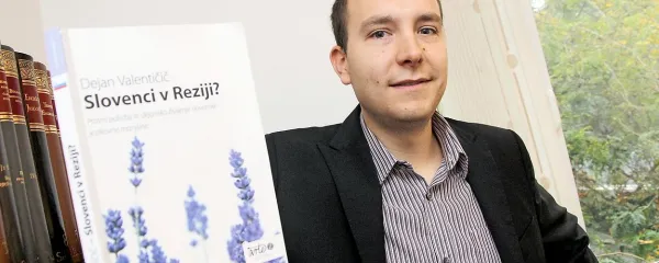Dejan Valentinčič: “Glede na trenutne razmere v Reziji lahko trdim, da tam prihaja po eni strani do kršitev manjšinskega prava, na drugi strani pa tudi do kršitev človekovih pravic, kar je seveda v današnji dobi ideala demokratične in pravne države 