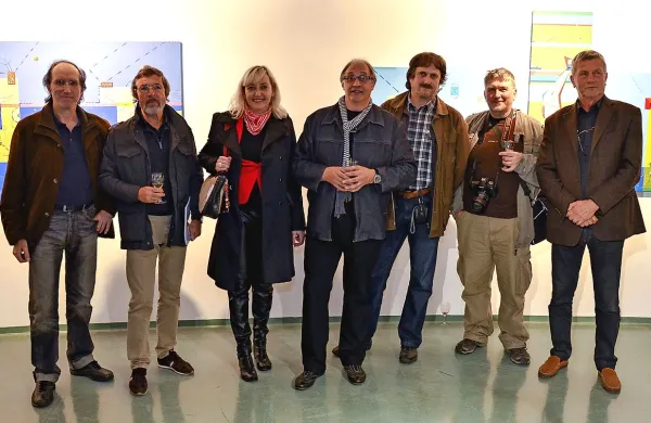 Sedem slikarjev in slikarka: Bojan Bole, Mario Palli, Klementina Golija, Klavdij Tutta, Cveto Zlate, Boštjan Kališnik in Milovan Valič 