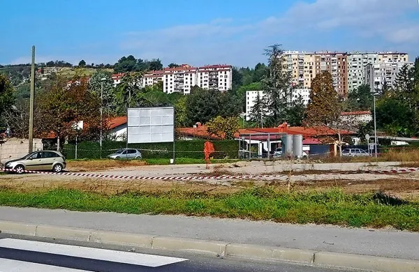 Trgovec Hofer bo gradil v Olmu