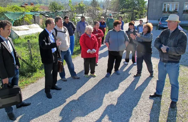 Prebivalci Kolodvorske ulice so predstavnikom ministrstva dali vedeti, da se bodo proti stolpu borili do konca. Do konca tedna bodo podali svoje predloge, kje ga postaviti. 