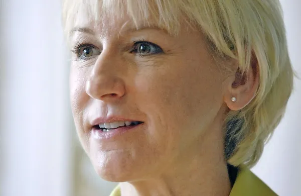 Švedska zunanja ministrica Margot Wallström je sporočila, da priznanje Palestine predstavlja pomemben korak, ki Palestincem priznava pravico do samoodločbe