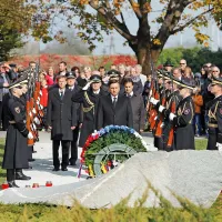 Brglez: Soočiti in spraviti se moramo s preteklostjo