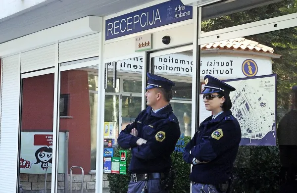 Dogajanje v ankaranskem avtokampu so vzeli pod drobnogled tudi kriminalisti in policisti 