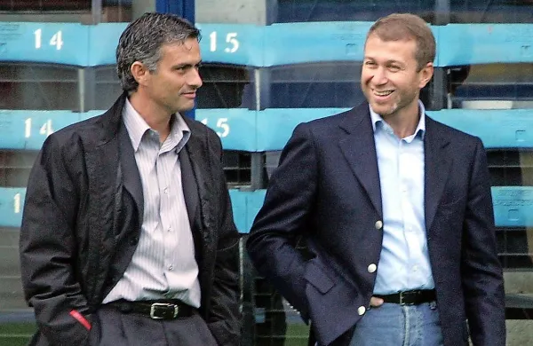 Jose Mourinho (levo) in Roman Abramovič sta imela že v prvem obdobju medsebojnega sodelovanja pri Chelseaju veliko razlogov za zadovoljstvo. Kako bo v drugem? 
