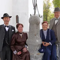 Domači pevci so pesem iz Lokovca ponesli v svet   