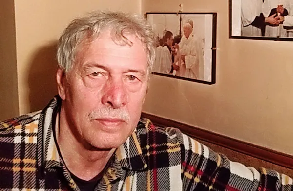 76-letni Giorgio Suard napoveduje, da bo tržaškega nadškofa Giampaola Crepaldija prijavil Kuriji