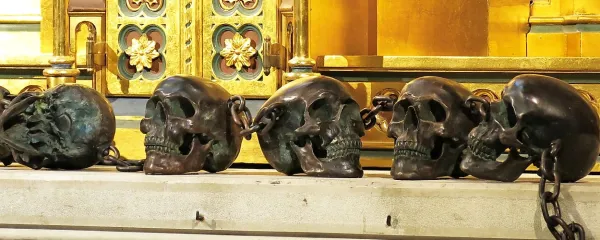 Le zakaj ne začnejo pri sebi?!