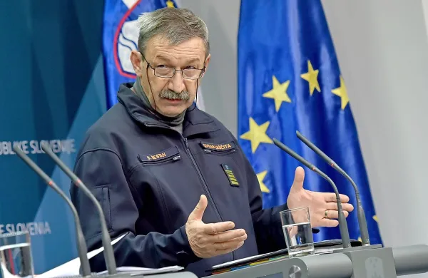 Poplavne razmere so se minulo noč na najbolj kritičnih območjih v državi vendarle izboljšale, je  povedal poveljnik republiške civilne zaščite Srečko Šestan