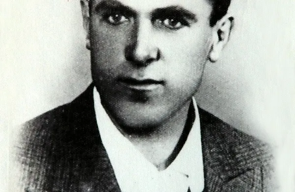 Ferdo Kravanja - Peter Skalar je bil tigrovec, udeleženec prvega spopada z okupatorjem na Mali gori 16. maja 1941 in eden prvih organizatorjev 