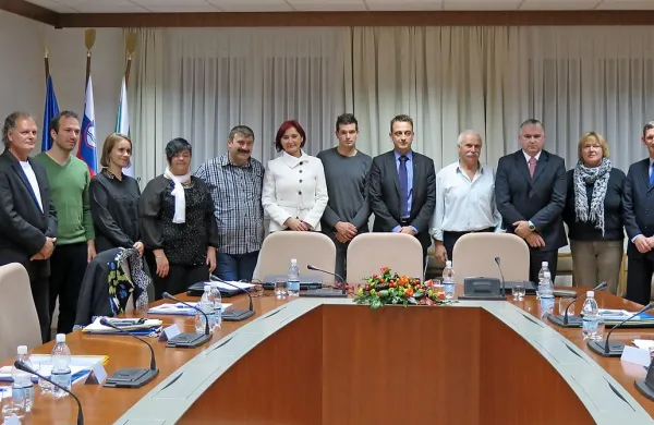 Novi hrpeljsko-kozinski  svetniki so Peter Valenčič (SDS), Vladimir Zadnik (Brkini), Matej Dodič in Denis Čermelj (SD), Zvonko Benčič Midre (Županova lista), Peter Boršč (Za ljudi), Robert Grk in  Iris Pečar (Lista Pečar), Vasja Ivančič in  Tina