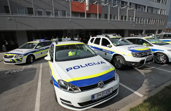 Policija  testira &scaron;e rumeno barvo