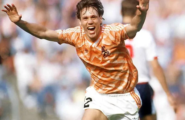 Marco van Basten iz obdobja največje nogometne slave