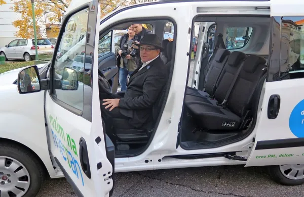 Župan Maribora Andrej Fištravec je dejal, da  se je Maribor že pred časom odločil za pot trajnostne mobilnosti, zato so tudi sprejeli odlok o kakovosti zraka
