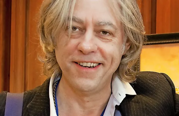 Bob Geldof (na fotografiji) in Midge Ure sta ob 30-letnici dobrodelnega singla Do They Know It's Christmas? napovedala novo priredbo pesmi, s katero želita zbrati denar za boj proti eboli