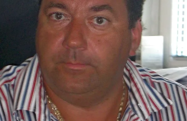 Zbrane je nagovoril tudi komenski župan Marko Bandelli