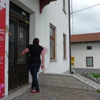 Na Trnovem pravijo, da so se s pogodbeno pošto pač  morali  sprijazniti