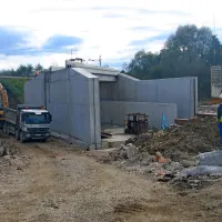 Zalilo je tudi podhod bodoče cestne obvoznice pod železniško progo