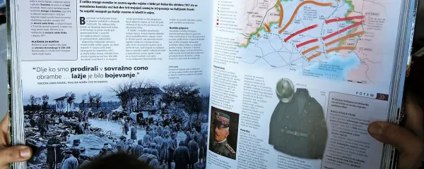  Zgodovinar R. G. Grant  z besedilom ne pretirava, ampak bralcu kompleksno tematiko raje približa z obiljem  ilustrativnega gradiva, časovnimi trakovi in krajšimi, v okvirčke ujetimi beležkami o tem in onem