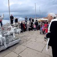 Marija je pripotovala