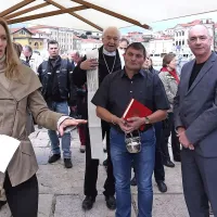 Marija je pripotovala