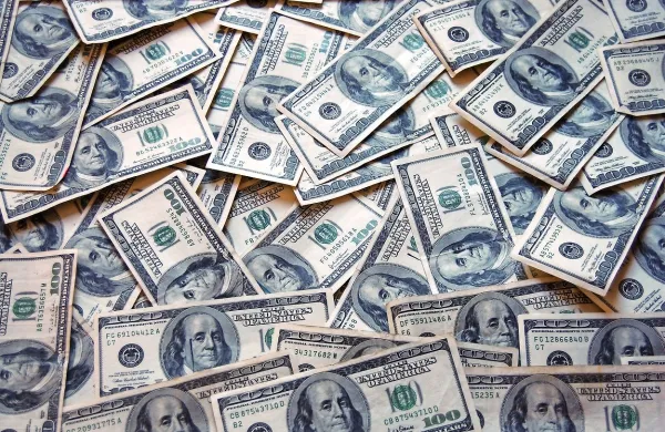 Sue Ann Hamm, ki se ločuje od milijarderja Harolda Hamma in je po odločitvi sodišča v Oklahomi dobila milijardo dolarjev odpravnine, s tem ni zadovoljna in se namerava pritožiti