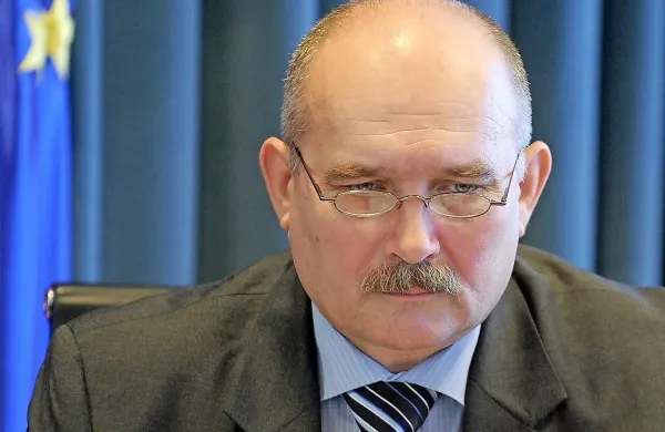 Državna volilna komisija (DVK) bo obvestila DZ, da ima Božo Predalič pravico do prevzema mandata kot nadomestni poslanec