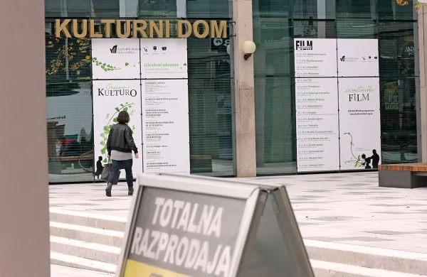 Muzej - režijski obrat občine?