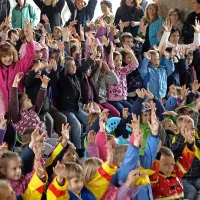 Koprski otroci na eni izmed akcij koprskega društva prijateljev mladine