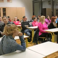 Starši imajo po dolgih letih nenehnega odlaganja naložbe  vse bolj občutek, da jih nekdo vleče za nos  