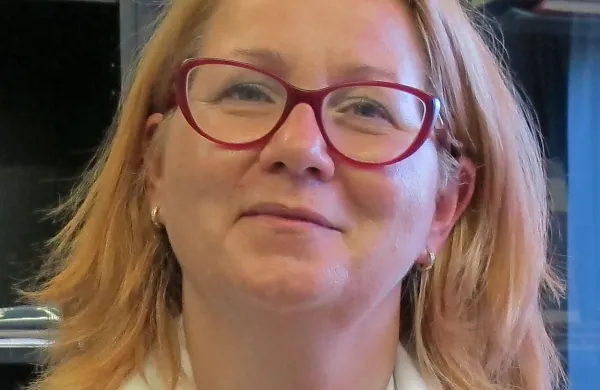 Nataša Fikfak zdaj tudi uradno vodi bolnišnico