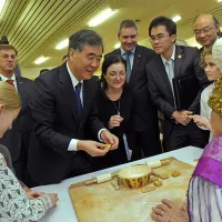 Kitajska delegacija je bila navdušena nad projektom slovenskega tradicionalnega zajtrka