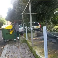 Delavci Komunale so v soboto že pripeljali nova zabojnika
