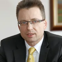 Zvone Černač