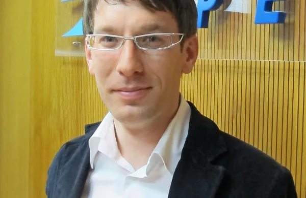 O Šavku, ki je zdaj odgovorni urednik radijskih programov v koprskem regionalnem RTV centru, je programski svet odločal že 29. septembra in ni dal soglasja