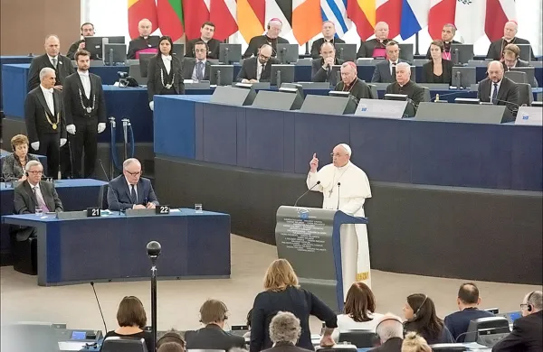 &ldquo;Evropa je danes 'babica', nič več plodna in živahna&rdquo;