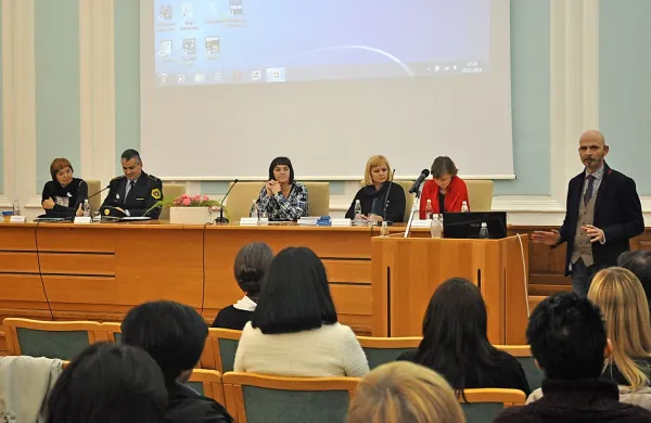 Treninge socialnih veščin za moške, povzročitelje nasilja, izvajajo tudi v Kopru in v Novi Gorici