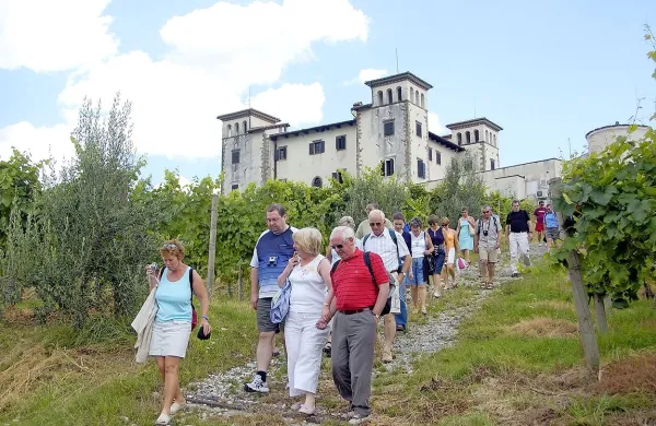 V prvih devetih mesecih je Slovenija zabeležila skoraj 2,77 milijona prihodov turistov, kar je dva odstotka več kot v enakem obdobju lani