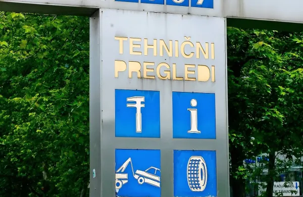 Fotografija je simbolična