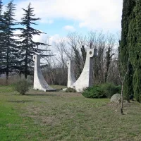 Spomenik na Črnem Kalu naj bi postal osrednji spominski park NOB za vso slovensko Istro ... 