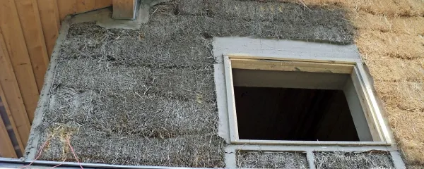 Gradnja slamnate hiše