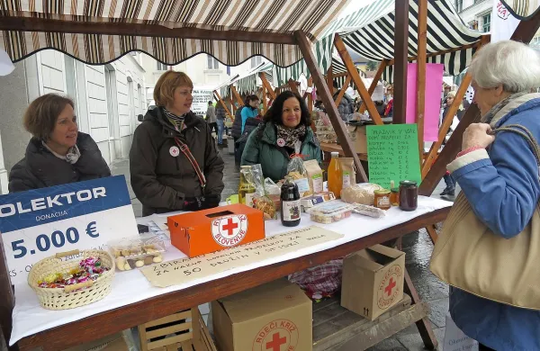  Sodelavke območne organizacije RK so presenetile z obvestilom o manj ugodni socialni podobi Idrije in Cerknega od pričakovane.