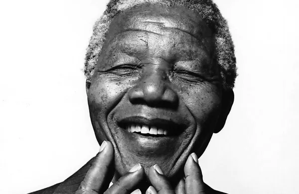 Nelson Mandela  je po svetu veljal za simbol svobode.