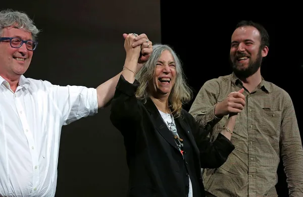 Patti Smith se je na poti k papežu ustavila v Vidmu