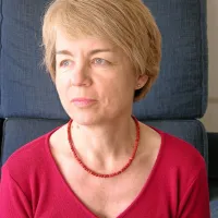 Dr. Marta Grgič Vitek: “S cepljenjem zaščitimo zlasti sebe. Čeprav so naše možnosti, da zbolimo za katero od teh bolezni majhne, se te bolezni še vedno pojavljajo, zato se še vedno lahko okuži vsak, ki ni zaščiten.”
