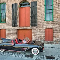 Originalnega Batmobila prodali za 137.000 dolarjev