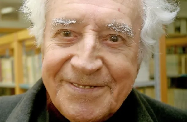V Ljubljani je v petek v 96. letu starosti umrl etnolog akademik Milko Matičetov. 